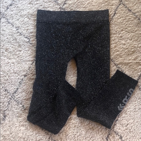 Phat Buddha Jane Glitter Workout Capris - Picture 1 of 8